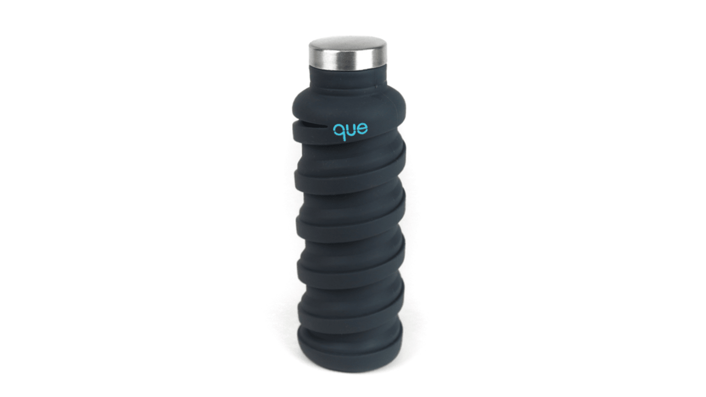 que Collapsible Water Bottle 20oz: Special Bundle Metallic Charcoal